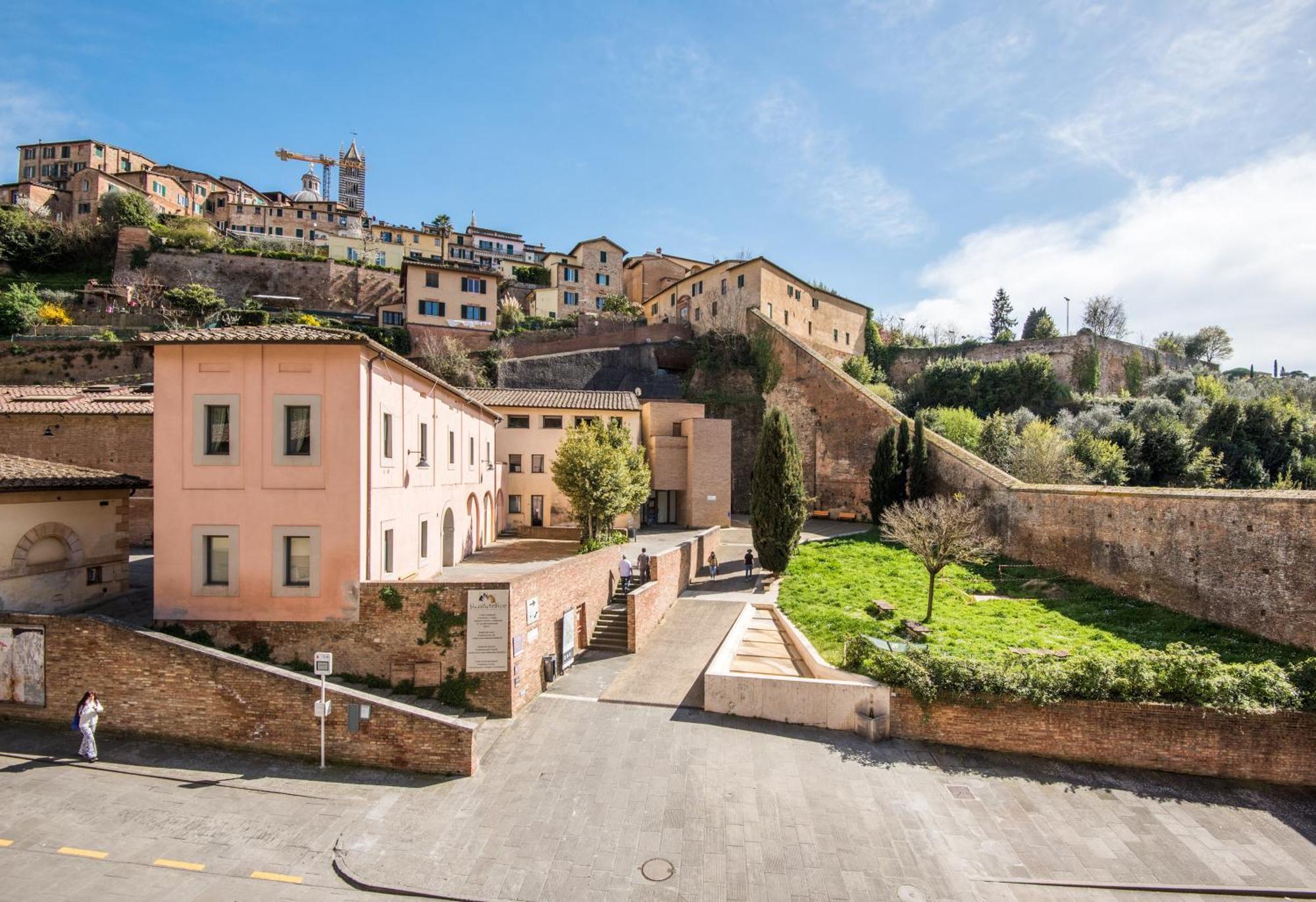 Secret Garden Siena Villa Luaran gambar
